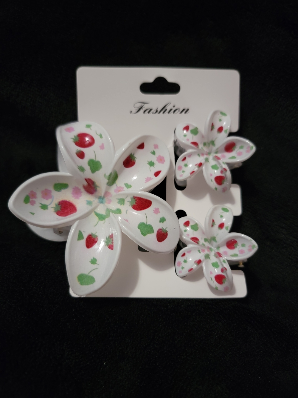 White Floral Strawberry Hair Clips Set - 3 Pack